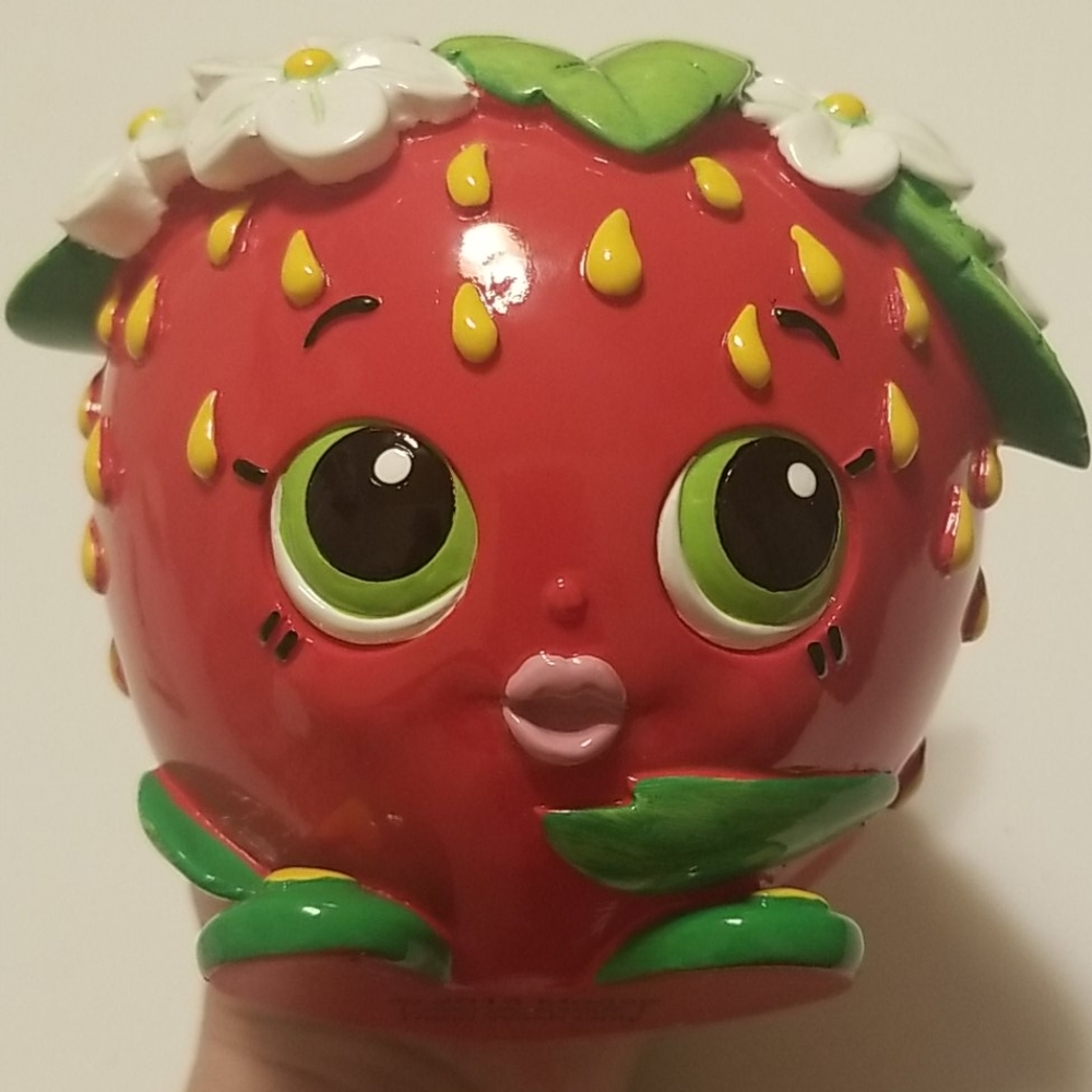 New! Strawberry Toothbrush Paste Holder